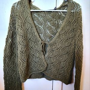 The limited-cropped cardigan